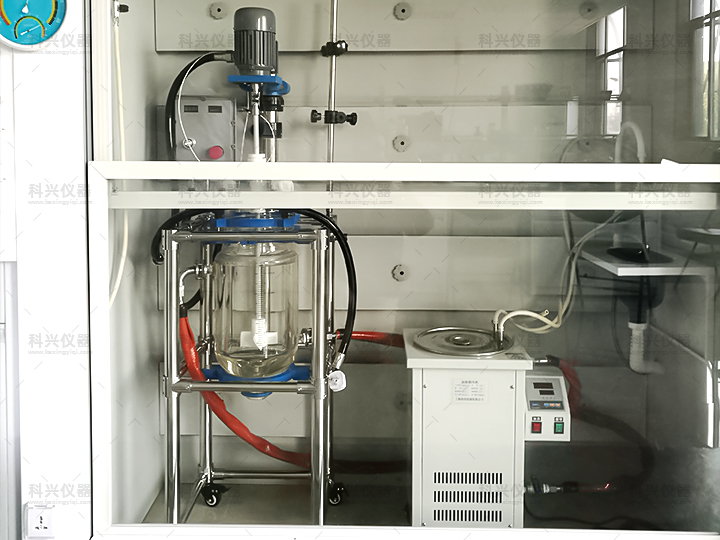 上?？婆d儀器與宜興某化工有限公司合作